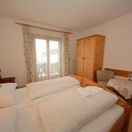 Bed & Breakfast Haus Kleineisen By Châtel Reizen *