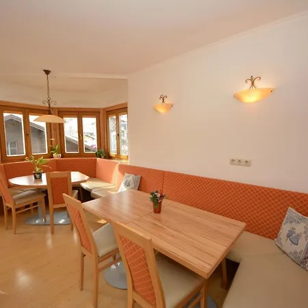 Panzió Haus Kleineisen By Chatel Reizen