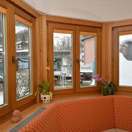 Haus Kleineisen By Châtel Reizen Bed & Breakfast Zell am See